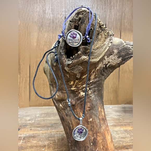 EUC “UNTIL THEY ALL HAVE A HOME” Necklace And Bracelet Set - Picture 7 of 7